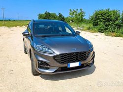 Usata 2020 Ford Kuga ST-Line X SUV | 17.980 € (Buon prezzo)