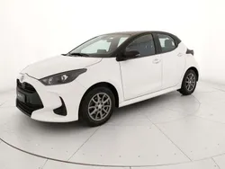 Bianco Usata 2021 Toyota Yaris Edition Tre volumi | 16.000 €
