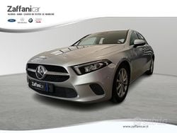 Argento Usata 2019 Mercedes A180 Tre volumi | 25.500 € (Cara)