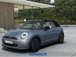Grigio Usata 2025 Mini Cooper Cabriolet Favoured Cabrio | 38.400 €