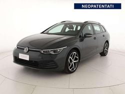 Dolphin grey metallizzato Usata 2021 VW Golf VIII Life Station wagon | 19.900 € (Buon prezzo)