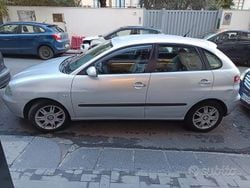 Grigio Usata 2002 Seat Ibiza Tre volumi | 1500 €