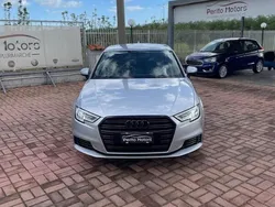 Argento Usata 2018 Audi A3 Business Tre volumi | 13.500 € (Buon prezzo)