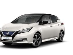 White pearl/black metallic Usata 2022 Nissan Leaf N-Connecta Due volumi | 20.900 € (Molto cara)