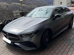 Grigio Usata 2024 Mercedes CLA200 Shooting Brake AMG line Station wagon | 35.900 € (Cara)