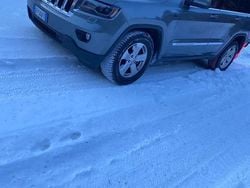 Grigio Usata 2012 Jeep Grand Cherokee Laredo SUV | 9300 € (Buon prezzo)