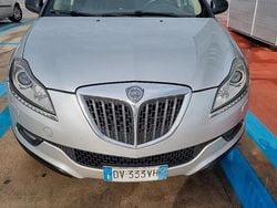 Grigio Usata 2009 Lancia 2000 Tre volumi | 3900 €