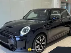 Nero Usata 2023 Mini Cooper S Classic Due volumi | 29.950 € (Buon prezzo)