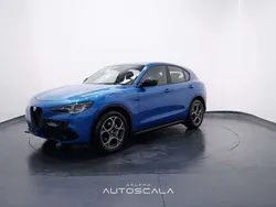 Blu Usata 2024 Alfa Romeo Stelvio Sprint SUV | 35.990 € (Buon prezzo)