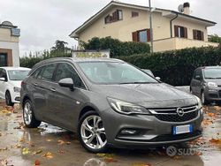 Grigio Usata 2017 Opel Astra Tre volumi | 7200 € (Super prezzo)
