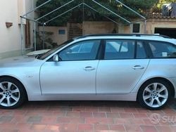 Grigio Usata 2006 BMW 530 Station wagon | 4900 €
