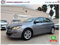 Usata 2015 Peugeot 308 Business-Line Tre volumi | 7400 € (Buon prezzo)
