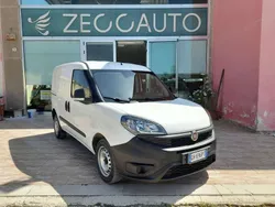 Bianco(met.) Usata 2021 Fiat Doblò Lounge Monovolume | 10.800 € (Ottimo prezzo)