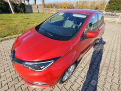 Rosso Usata 2020 Renault Zoe Intens Due volumi | 10.500 € (Super prezzo)