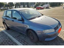 Grigio Usata 2002 Fiat Stilo Tre volumi | 1000 € (Buon prezzo)