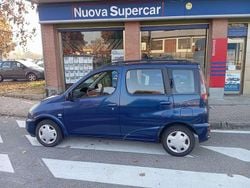 Blu/azzurro Usata 2002 Toyota Yaris Verso Monovolume | 2700 €