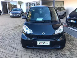 Nero Usata 2011 Smart ForTwo Coupé Pure Coupé | 5900 € (Buon prezzo)