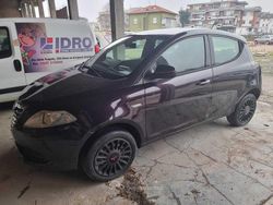 Viola Usata 2014 Lancia Ypsilon Due volumi | 3990 € (Ottimo prezzo)