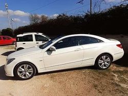 Usata 2010 Mercedes E220 Avantgarde Coupé | 10.000 € (Buon prezzo)