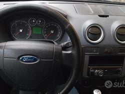 Grigio Usata 2006 Ford Fusion Tre volumi | 999 € (Ottimo prezzo)