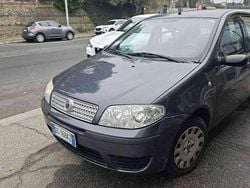 Grigio scuro metallizzato Usata 2008 Fiat Punto Classica Due volumi | 2290 € (Buon prezzo)