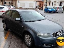 Grigio Usata 2004 Audi A3 Tre volumi | 2000 € (Ottimo prezzo)