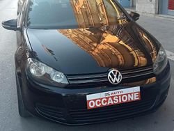 Nero Usata 2011 VW Golf VI Comfortline Tre volumi | 5400 € (Buon prezzo)