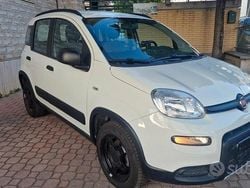 Bianco Usata 2018 Fiat Panda 4x4 S Due volumi | 12.900 € (Buon prezzo)