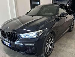 Blu/azzurro Usata 2021 BMW X6 M Sport SUV | 58.000 € (Ottimo prezzo)