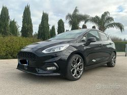 Nero Usata 2018 Ford Fiesta ST-Line Tre volumi | 12.400 € (Buon prezzo)