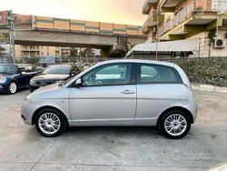 Usata 2010 Lancia Ypsilon Due volumi | 4200 € (Buon prezzo)