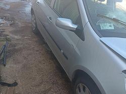 Usata 2008 Renault Clio II | 1500 €