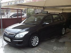 Nero Usata 2009 Hyundai i30 Station wagon | 1199 €