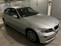 Grigio Usata 2007 BMW 320 Tre volumi | 3990 €
