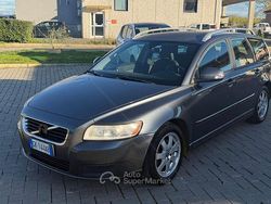 Gray Usata 2011 Volvo V50 Station wagon | 3500 € (Ottimo prezzo)