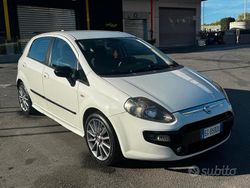 Bianco Usata 2012 Fiat Punto Evo Due volumi | 5200 € (Cara)