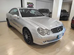 Grigio Usata 2002 Mercedes CLK320 Elegance Coupé | 9900 € (Cara)