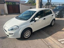 Bianco Usata 2014 Fiat Punto Lounge Tre volumi | 4500 € (Buon prezzo)