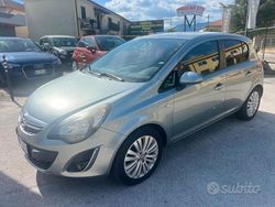 Grigio Usata 2014 Opel Corsa SUV | 3999 € (Buon prezzo)