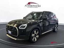 Midnight black ii Nuova 2025 Mini Cooper Countryman Favoured SUV | 42.300 €