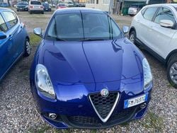 Blu/azzurro Usata 2017 Alfa Romeo Giulietta Tre volumi | 9400 € (Ottimo prezzo)