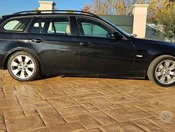 Nero Usata 2007 BMW 320 Station wagon | 3300 € (Buon prezzo)