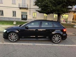 Nero Usata 2019 Audi A3 Sportback Sport Due volumi | 25.000 € (Molto cara)