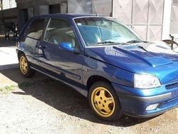 Blu/azzurro Usata 1997 Renault Clio Tre volumi | 3000 €