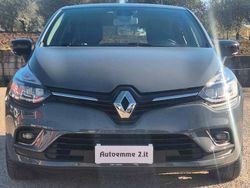 Grigio Usata 2019 Renault Clio IV Zen Tre volumi | 12.400 € (Molto cara)