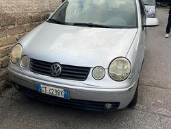 Grigio Usata 2005 VW Polo Due volumi | 1299 € (Buon prezzo)