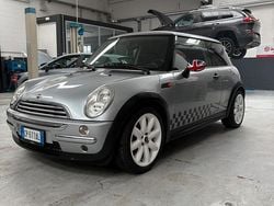 Grigio Usata 2004 Mini One D Due volumi | 3900 € (Molto cara)