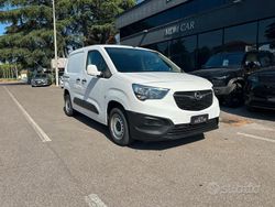 Bianco Usata 2020 Opel Combo Monovolume | 10.900 € (Ottimo prezzo)