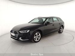 Nero brillante Usata 2024 Audi A4 Advanced Plus Station wagon | 34.900 € (Buon prezzo)