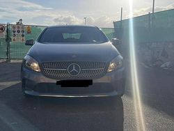 Grigio Usata 2018 Mercedes A160 Tre volumi | 14.999 €